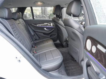 Mercedes-Benz E 300 de T Avantgarde Distronic+ Burmester Memory