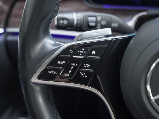 Mercedes-Benz E 300 de T Avantgarde Distronic+ Burmester Memory