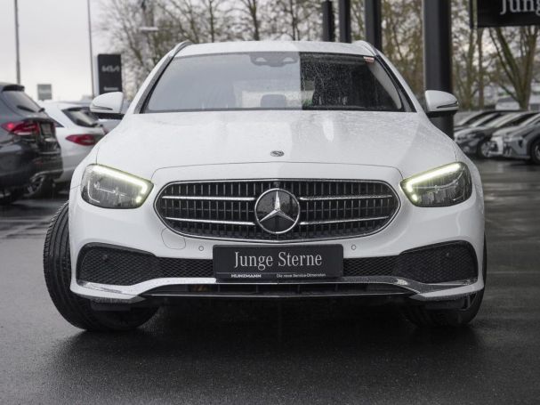 Mercedes-Benz E 300 de T Avantgarde Distronic+ Burmester Memory