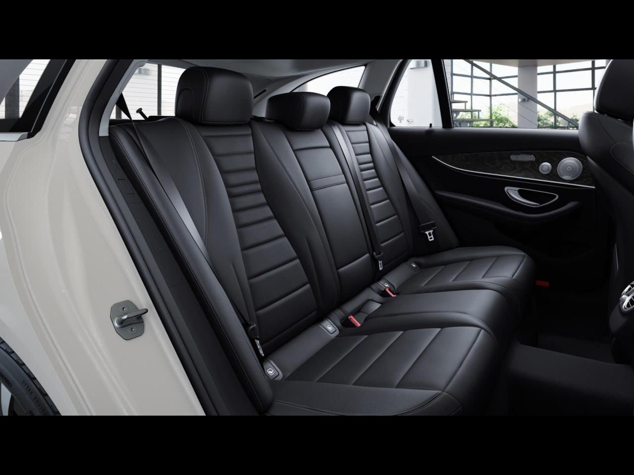 Mercedes-Benz E 300 de T Avantgarde Distronic+ Burmester Memory