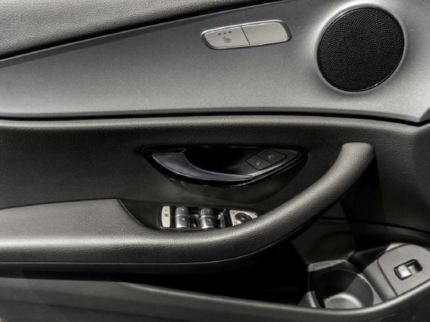 Mercedes-Benz E 300 de T Avantgarde MBUX Navi Distronic+ 360° Mercedes-Benz E 300 de T Avantgarde MBUX Navi Distronic+ 360°