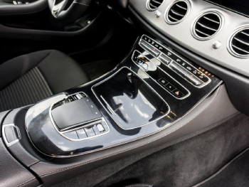 Mercedes-Benz E 300 de T Avantgarde MBUX Navi Distronic+ 360°