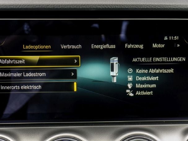 Mercedes-Benz E 300 de T Avantgarde MBUX Navi Distronic+ 360° Mercedes-Benz E 300 de T Avantgarde MBUX Navi Distronic+ 360°