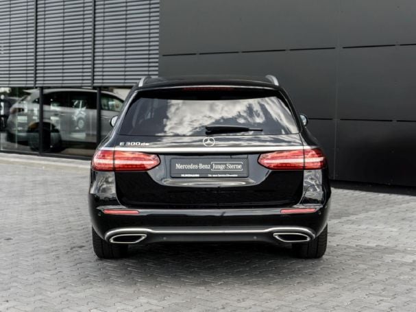 Mercedes-Benz E 300 de T Avantgarde MBUX Navi Distronic+ 360° Mercedes-Benz E 300 de T Avantgarde MBUX Navi Distronic+ 360°