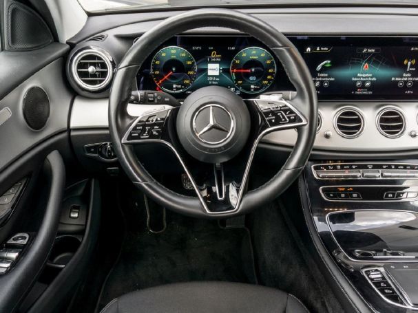 Mercedes-Benz E 300 de T Avantgarde MBUX Navi Distronic+ 360° Mercedes-Benz E 300 de T Avantgarde MBUX Navi Distronic+ 360°