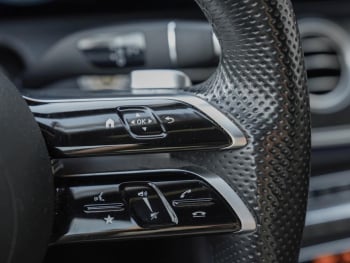 Mercedes-Benz E 300 de T AMG Night MBUX Navi+ Kamera DAB SHZ