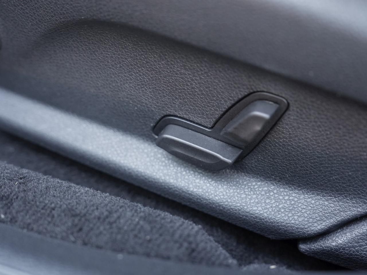 Mercedes-Benz E 300 de T AMG Night MBUX Navi+ Kamera DAB SHZ