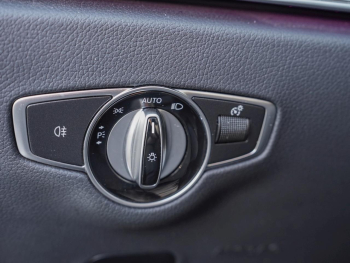 Mercedes-Benz E 300 de T AMG Night MBUX Navi+ Kamera DAB SHZ