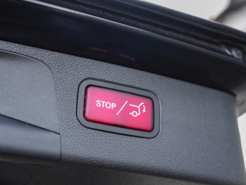 Mercedes-Benz E 300 de T AMG Night MBUX Navi+ Kamera DAB SHZ