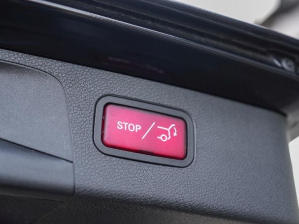 Mercedes-Benz E 300 de T AMG Night MBUX Navi+ Kamera DAB SHZ