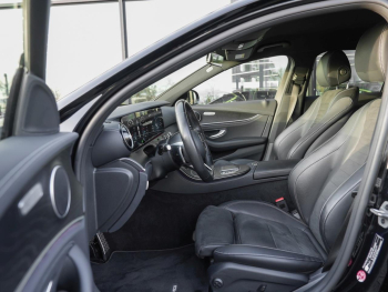 Mercedes-Benz E 300 de T AMG Night MBUX Navi+ Kamera DAB SHZ