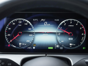 Mercedes-Benz E 300 de T Avantgarde Distronic+ 360° AHK Easy-P