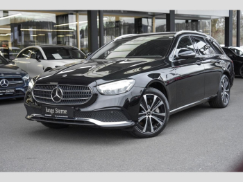Mercedes-Benz E 300 de T Avantgarde Distronic+ 360° AHK Easy-P