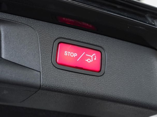 Mercedes-Benz E 300 de T Avantgarde Distronic+ 360° AHK Easy-P