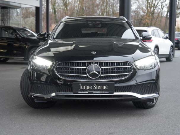 Mercedes-Benz E 300 de T Avantgarde Distronic+ 360° AHK Easy-P
