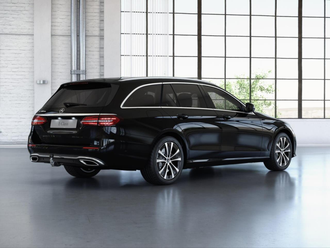 Mercedes-Benz E 300 de T Avantgarde Distronic+ 360° AHK Easy-P