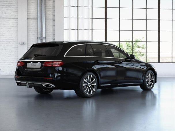 Mercedes-Benz E 300 de T Avantgarde Distronic+ 360° AHK Easy-P
