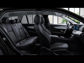 Mercedes-Benz E 300 de T Avantgarde Distronic+ 360° AHK Easy-P