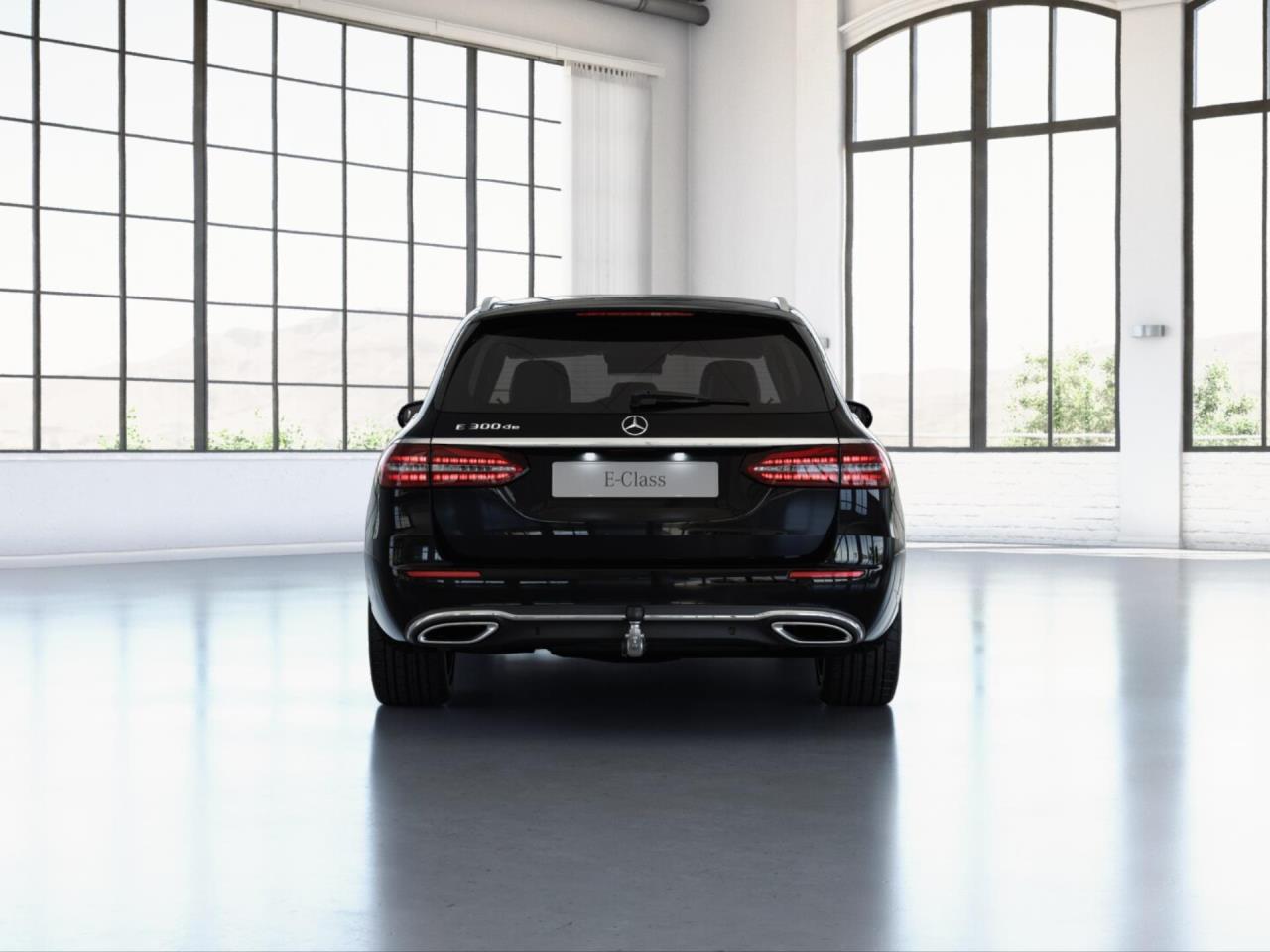 Mercedes-Benz E 300 de T Avantgarde Distronic+ 360° AHK Easy-P