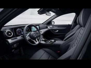 Mercedes-Benz E 300 de T AMG Night Comand Distronic+ 360° HUD