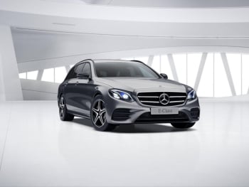 Mercedes-Benz E 300 de T AMG Night Comand Distronic+ 360° HUD