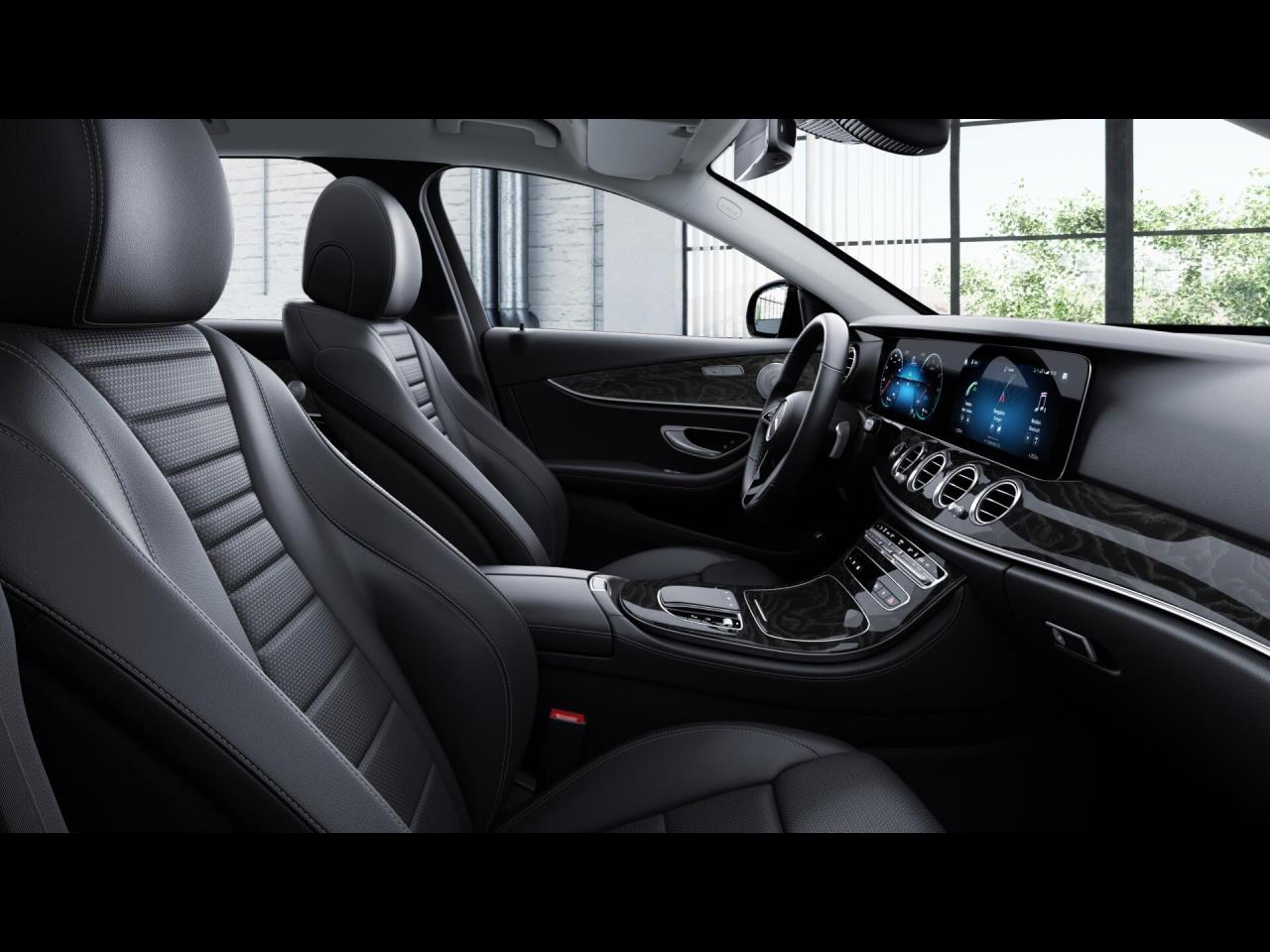 Mercedes-Benz E 300 de T Avantgarde Night Distronic Burmester Mercedes-Benz E 300 de T Avantgarde Night Distronic Burmester