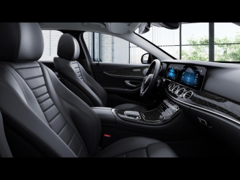 Mercedes-Benz E 300 de T Avantgarde Night Distronic Burmester