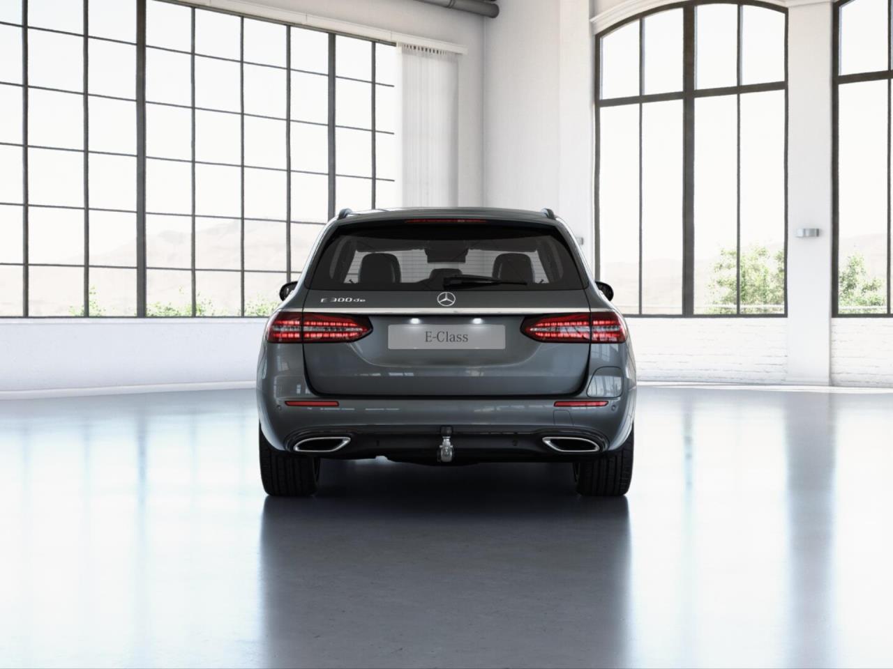 Mercedes-Benz E 300 de T Avantgarde Night Distronic Burmester Mercedes-Benz E 300 de T Avantgarde Night Distronic Burmester