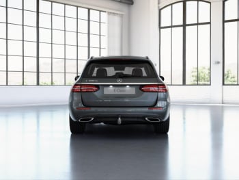 Mercedes-Benz E 300 de T Avantgarde Night Distronic Burmester Mercedes-Benz E 300 de T Avantgarde Night Distronic Burmester