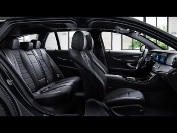 Mercedes-Benz E 300 e T AMG Distronic Panorama Easy-Pack Mercedes-Benz E 300 e T AMG Distronic Panorama Easy-Pack