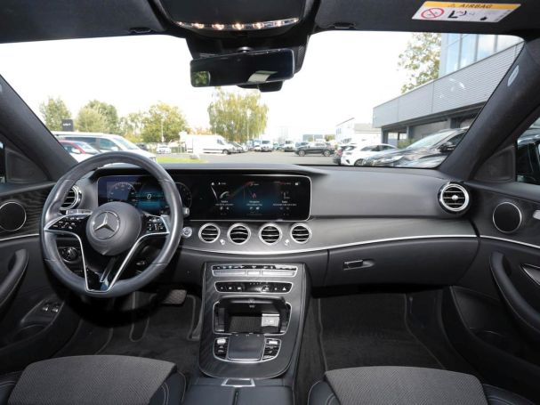 Mercedes-Benz E 300 e T Avantgarde Night Panorama Distronic+ Mercedes-Benz E 300 e T Avantgarde Night Panorama Distronic+