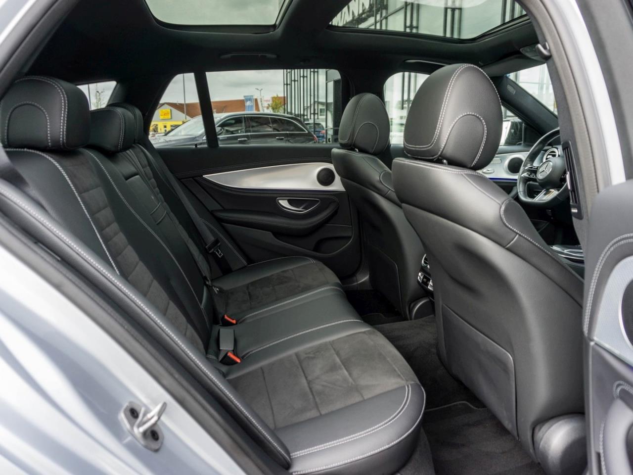 Mercedes-Benz E 400 d 4M T AMG Night Panorama Standhzg AHK 360°