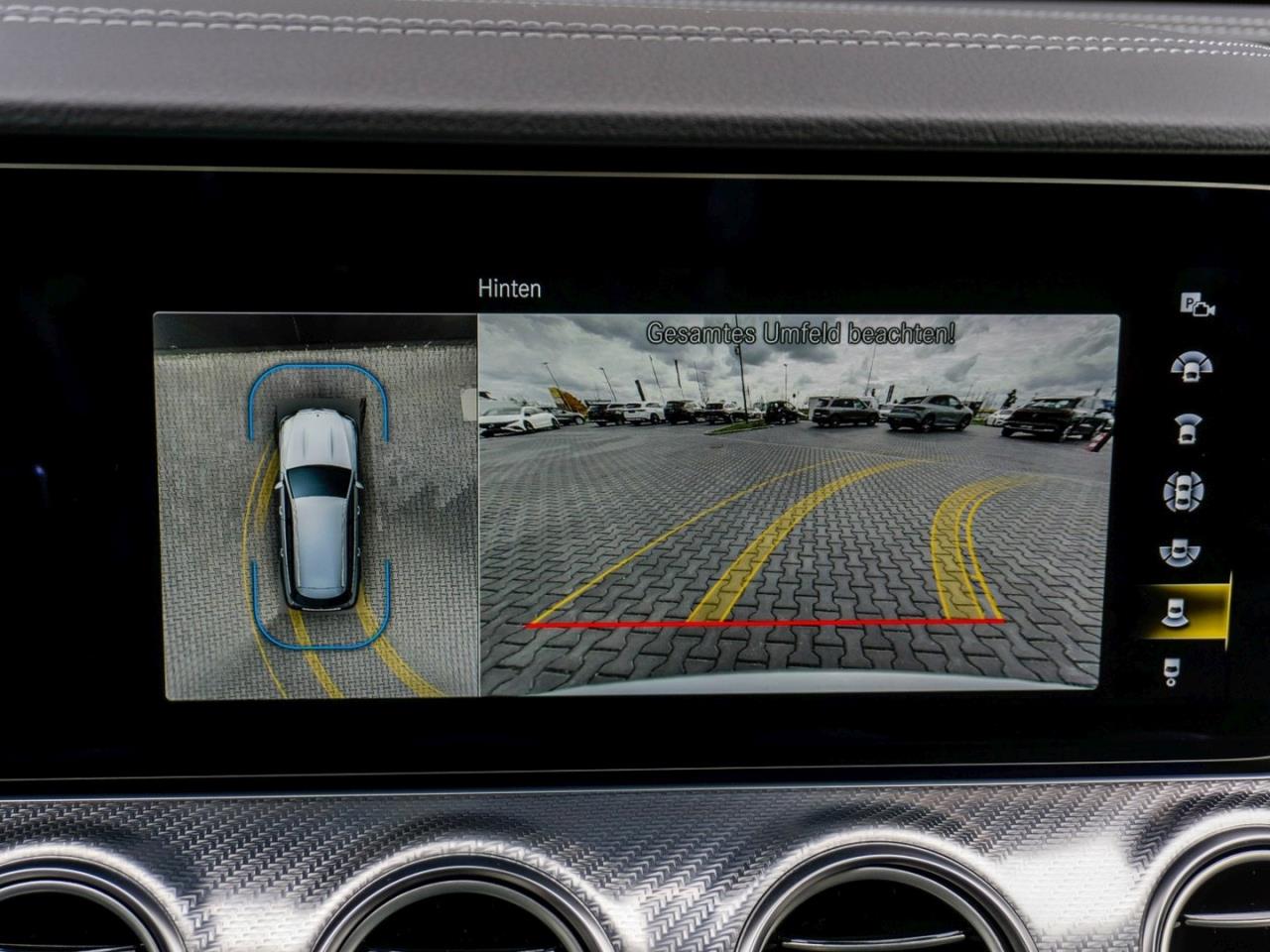 Mercedes-Benz E 400 d 4M T AMG Night Panorama Standhzg AHK 360° Mercedes-Benz E 400 d 4M T AMG Night Panorama Standhzg AHK 360°