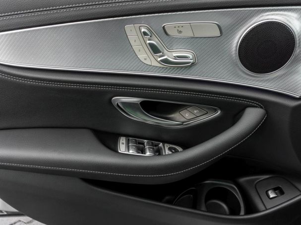 Mercedes-Benz E 400 d 4M T AMG Night Panorama Standhzg AHK 360° Mercedes-Benz E 400 d 4M T AMG Night Panorama Standhzg AHK 360°