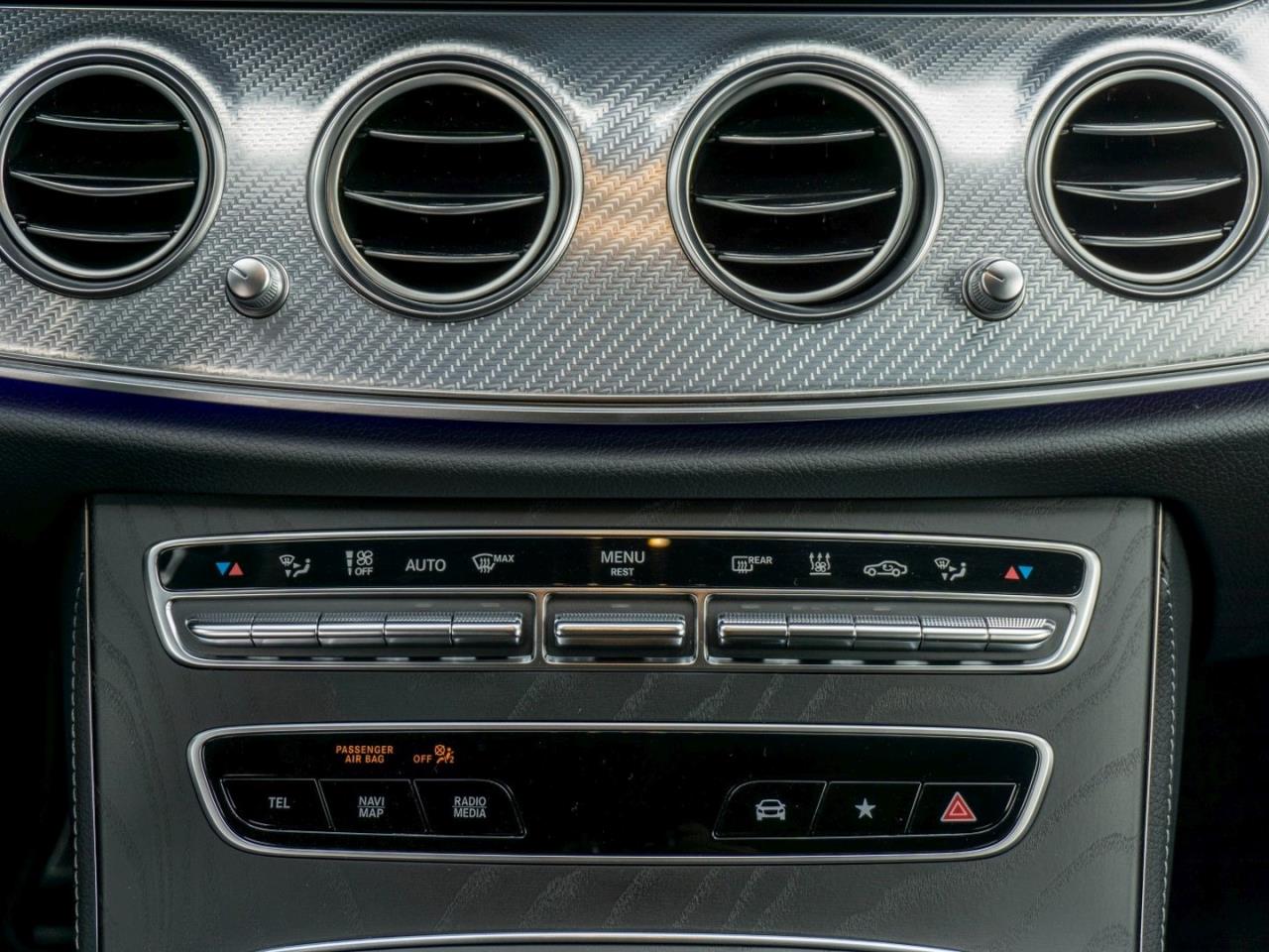 Mercedes-Benz E 400 d 4M T AMG Night Panorama Standhzg AHK 360° Mercedes-Benz E 400 d 4M T AMG Night Panorama Standhzg AHK 360°