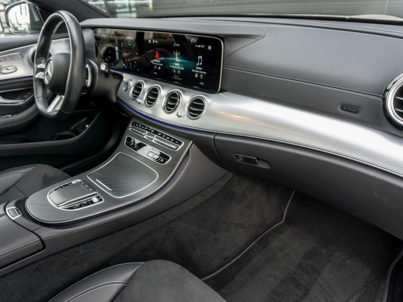 Mercedes-Benz E 400 d 4M T AMG Night Panorama Standhzg AHK 360°