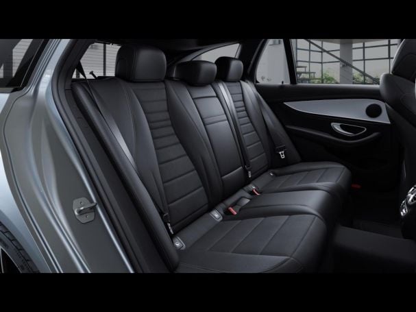Mercedes-Benz E 400 d 4M T AMG Night Panorama Standhzg AHK 360° Mercedes-Benz E 400 d 4M T AMG Night Panorama Standhzg AHK 360°