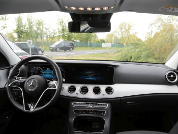 Mercedes-Benz E 400 d 4M T Avantgarde MBUX Navi AHK Soundsystem
