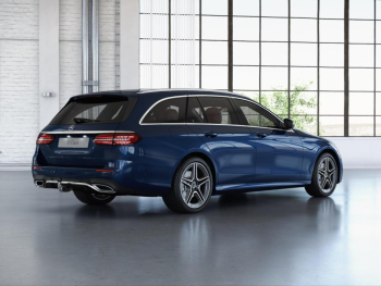 Mercedes-Benz E 400 d 4M T AMG Schiebedach Standheizung AHK