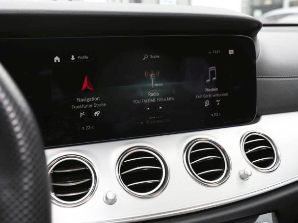 Mercedes-Benz E 400 d 4M T AMG Panorama Standhzg AHK Distronic