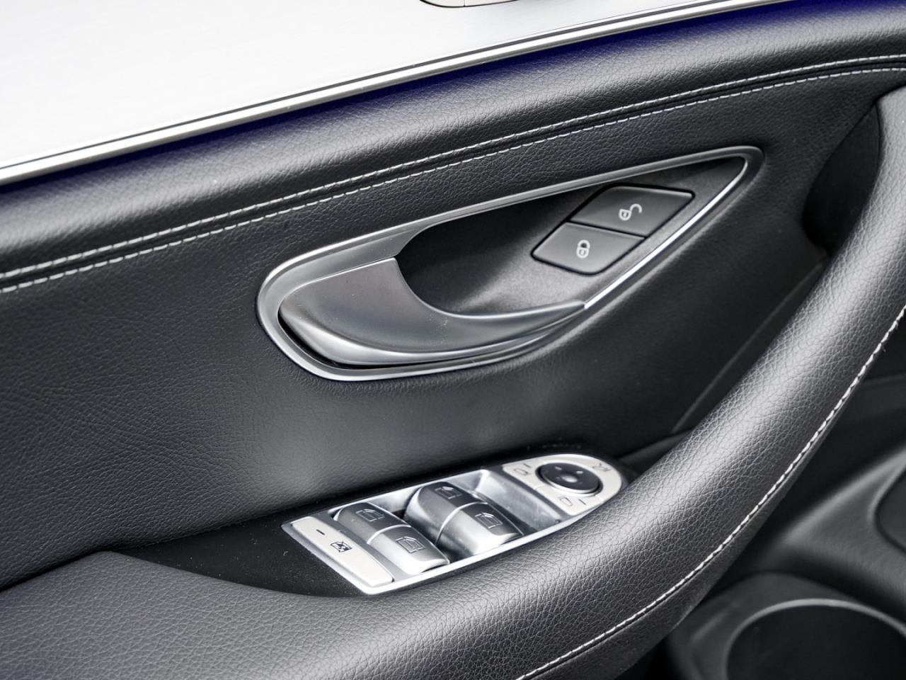 Mercedes-Benz E 400 d 4M T AMG Panorama Standhzg AHK Distronic