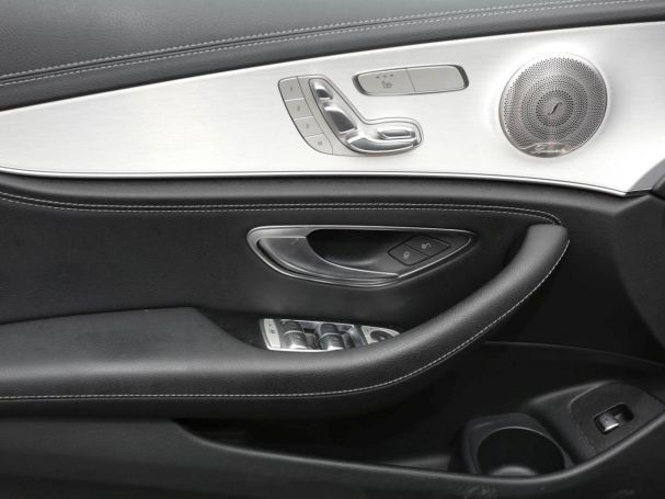 Mercedes-Benz E 400 d 4M T AMG Panorama Standhzg AHK Distronic