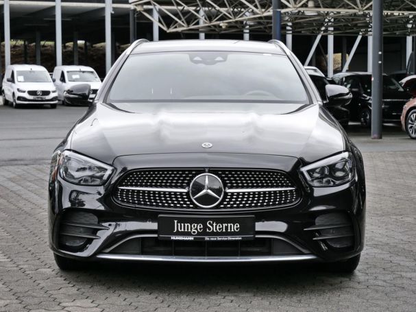 Mercedes-Benz E 400 d 4M T AMG Panorama Standhzg AHK Distronic