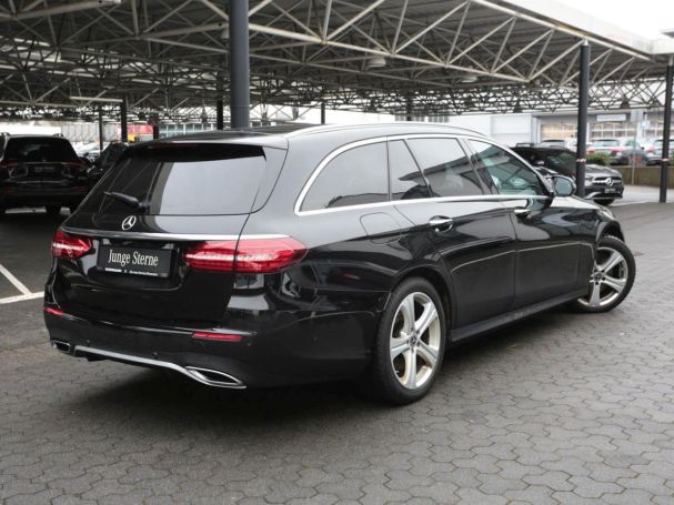 Mercedes-Benz E 400 d 4M T AMG Panorama Standhzg AHK Distronic