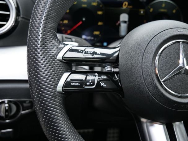 Mercedes-Benz E 400 d 4M T AMG Panorama Standhzg AHK Distronic