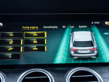 Mercedes-Benz E 400 d 4M T AMG Night Panorama Distronic AHK