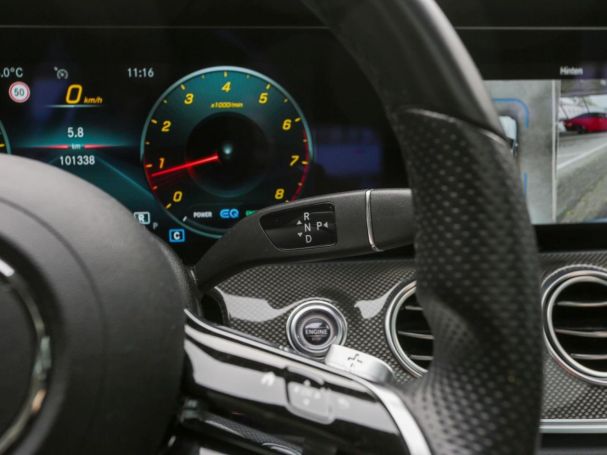 Mercedes-Benz E 450 4M T AMG Panorama Burmester HeadUp AHK 360°