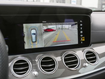 Mercedes-Benz E 450 4M T AMG Panorama Burmester HeadUp AHK 360°