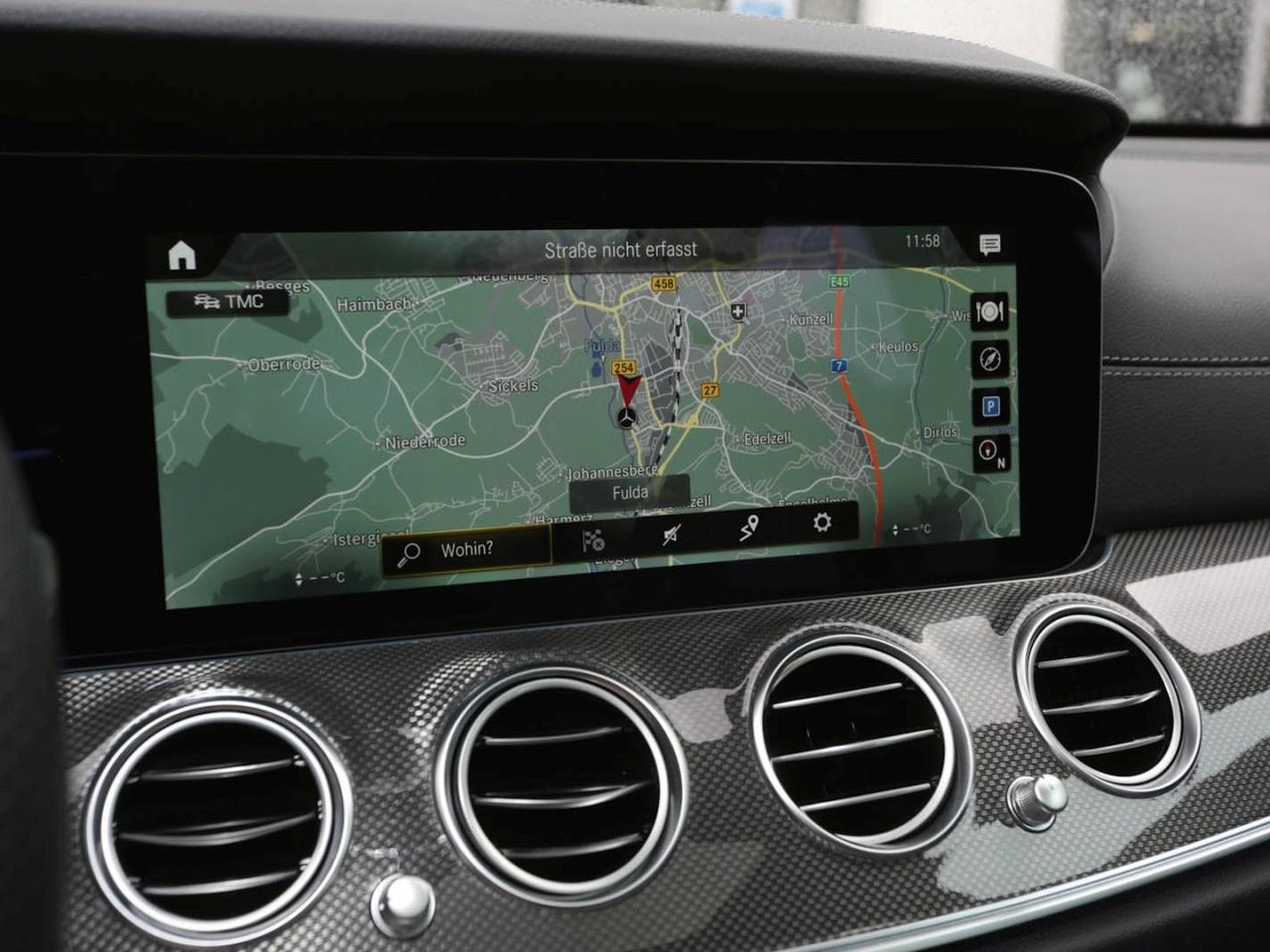 Mercedes-Benz E 450 4M T AMG Panorama Burmester HeadUp AHK 360° Mercedes-Benz E 450 4M T AMG Panorama Burmester HeadUp AHK 360°