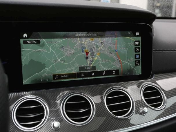 Mercedes-Benz E 450 4M T AMG Panorama Burmester HeadUp AHK 360° Mercedes-Benz E 450 4M T AMG Panorama Burmester HeadUp AHK 360°